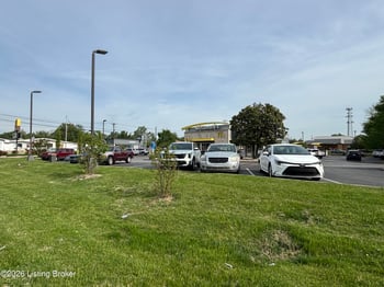 5716 Barrett Ln, Louisville, KY 40272