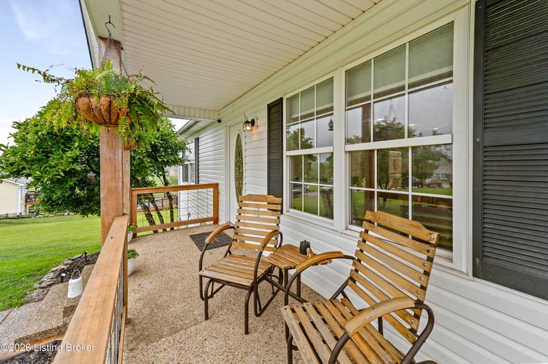 572 Watkins Glen Way, Taylorsville, KY 40071