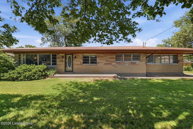5739 Dorinda Dr, Louisville, KY 40258