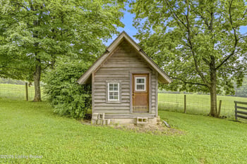 574 Hinkle Ln, Shelbyville, KY 40065