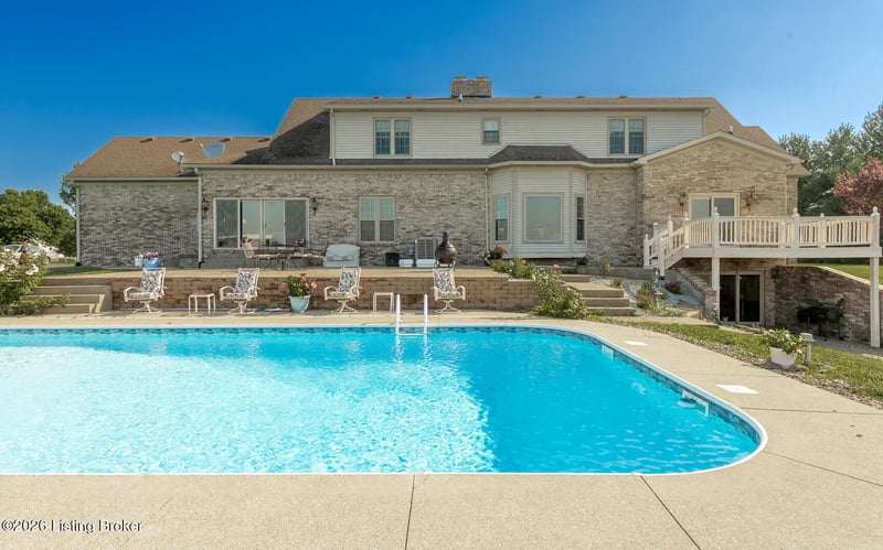 575 Aiken Rd, Shelbyville, KY 40065