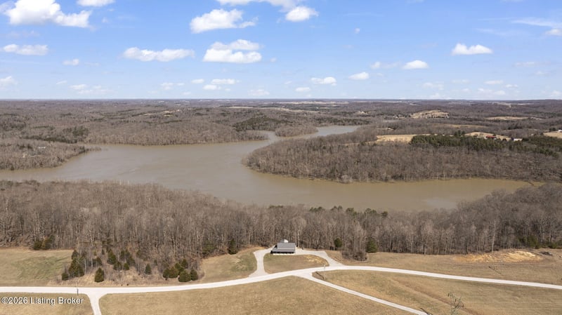 575 Indian Cliff Rd, Clarkson, KY 42726