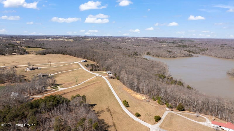 575 Indian Cliff Rd, Clarkson, KY 42726