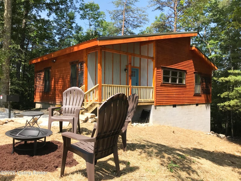 578 Scenic Heights Rd, Campton, KY 41301