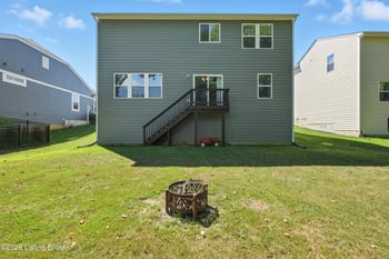 579 Williamsburg Dr, Mt Washington, KY 40047