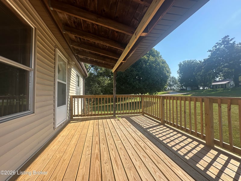 5805 Old State Rd, Guston, KY 40142