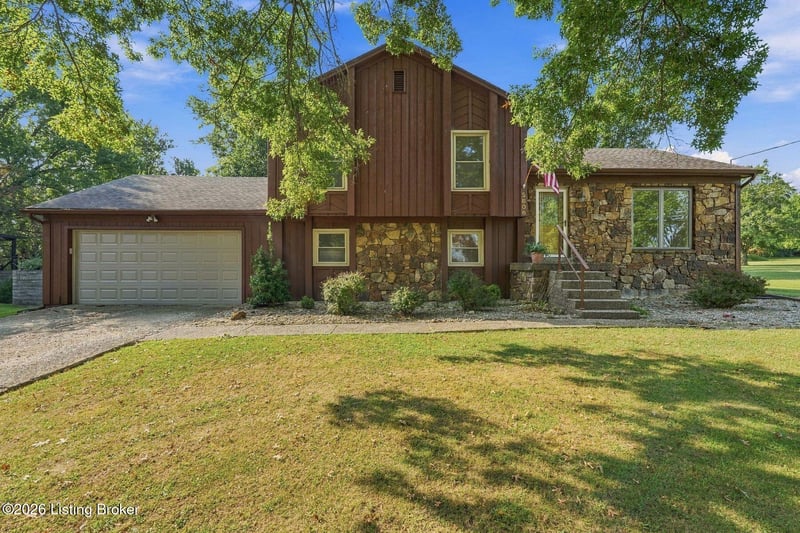 5806 Renada Dr, Crestwood, KY 40014