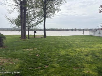 5820 Upper River Rd #B, Jeffersonville, IN 47130