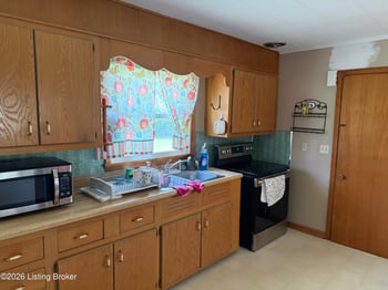 5848 S Wilson Rd, Elizabethtown, KY 42701