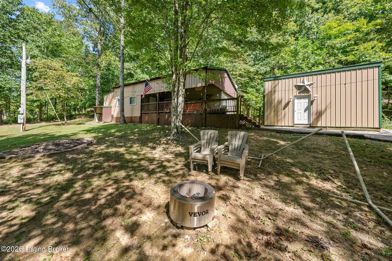 585 Trailwoods Dr, Leitchfield, KY 42754