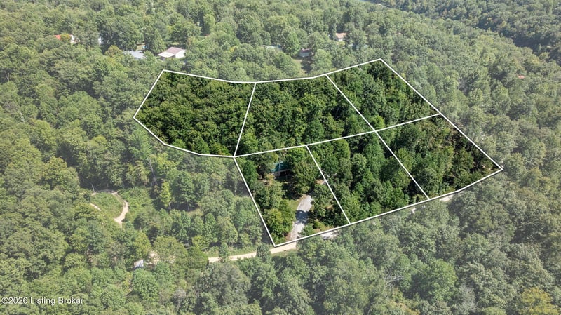 585 Trailwoods Dr, Leitchfield, KY 42754