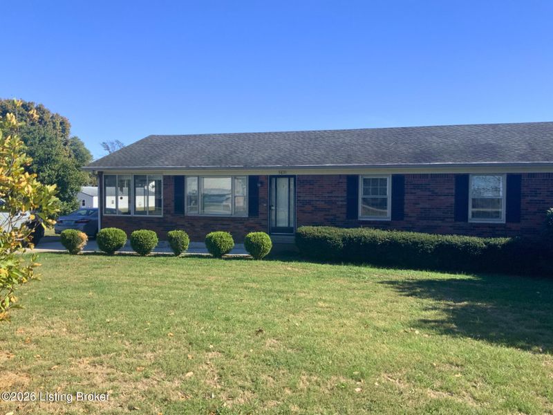 589 Greer Ln, Bardstown, KY 40004