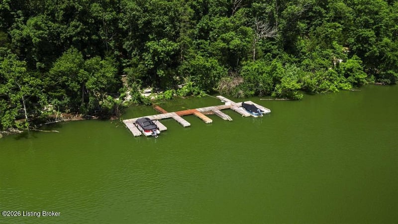 589 Kaufman Rd, Clarkson, KY 42726