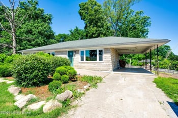589 Wheeler Ln, Mt Washington, KY 40047