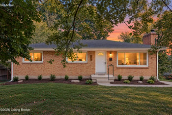 5913 Colebrooke Ln, Louisville, KY 40219