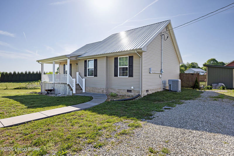 5918 Stovall Rd, Cave City, KY 42127