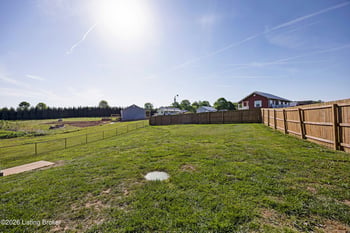 5918 Stovall Rd, Cave City, KY 42127