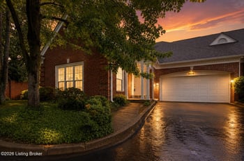 5939 Ashwood Bluff Dr, Louisville, KY 40207