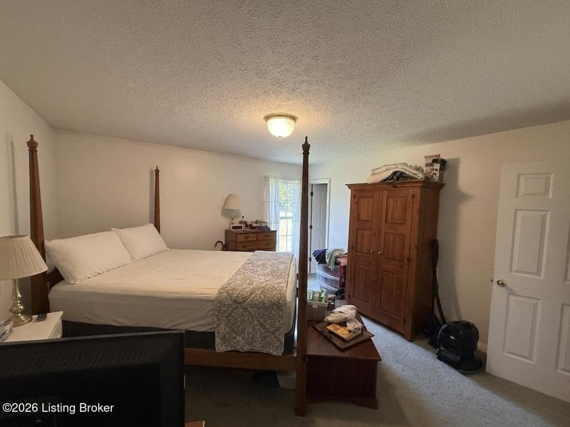 595 Deatsville Loop, Coxs Creek, KY 40013