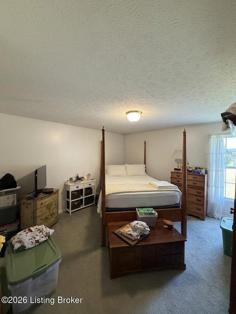 595 Deatsville Loop, Coxs Creek, KY 40013