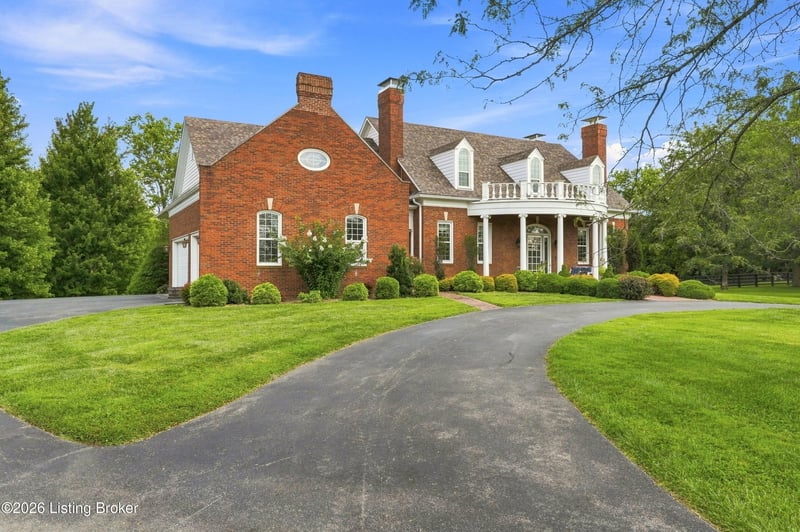 60 Lizas Cir, Simpsonville, KY 40067