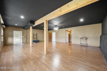 600 Ashbourne Dr, Shelbyville, KY 40065