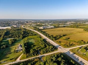 600 Harrington Mill Rd, Shelbyville, KY 40065