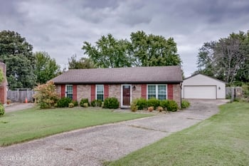 6001 Hickory Tree Rd, Louisville, KY 40291
