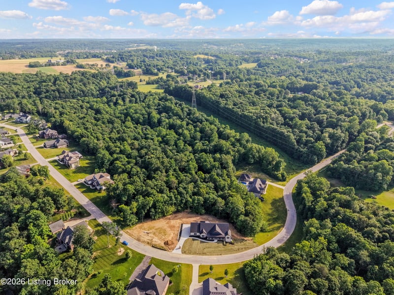 6002 Timbers Dr, Georgetown, IN 47122