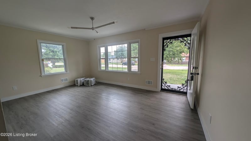 6006 Catheen Way, Louisville, KY 40213