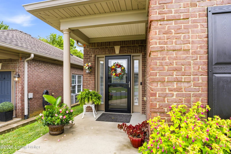 6007 Cottage Ln, Crestwood, KY 40014