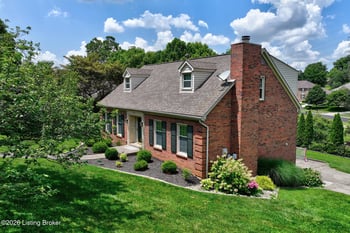 6011 Windsong Ct, Louisville, KY 40207