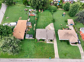 6018 Bay Pine Dr, Louisville, KY 40219
