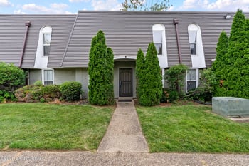 602 La Fontenay Ct, Louisville, KY 40223