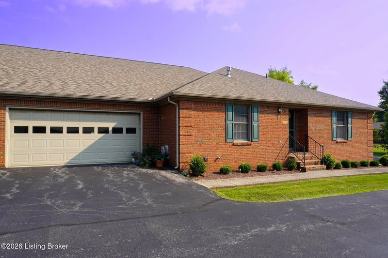 603 W Jefferson St #APT A, La Grange, KY 40031