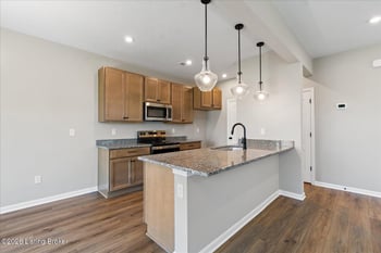 605 Falling Leaf Dr #128-A, Mt Washington, KY 40047