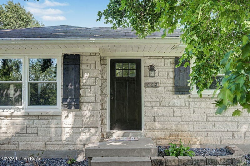 607 Christman Ln, Shepherdsville, KY 40165