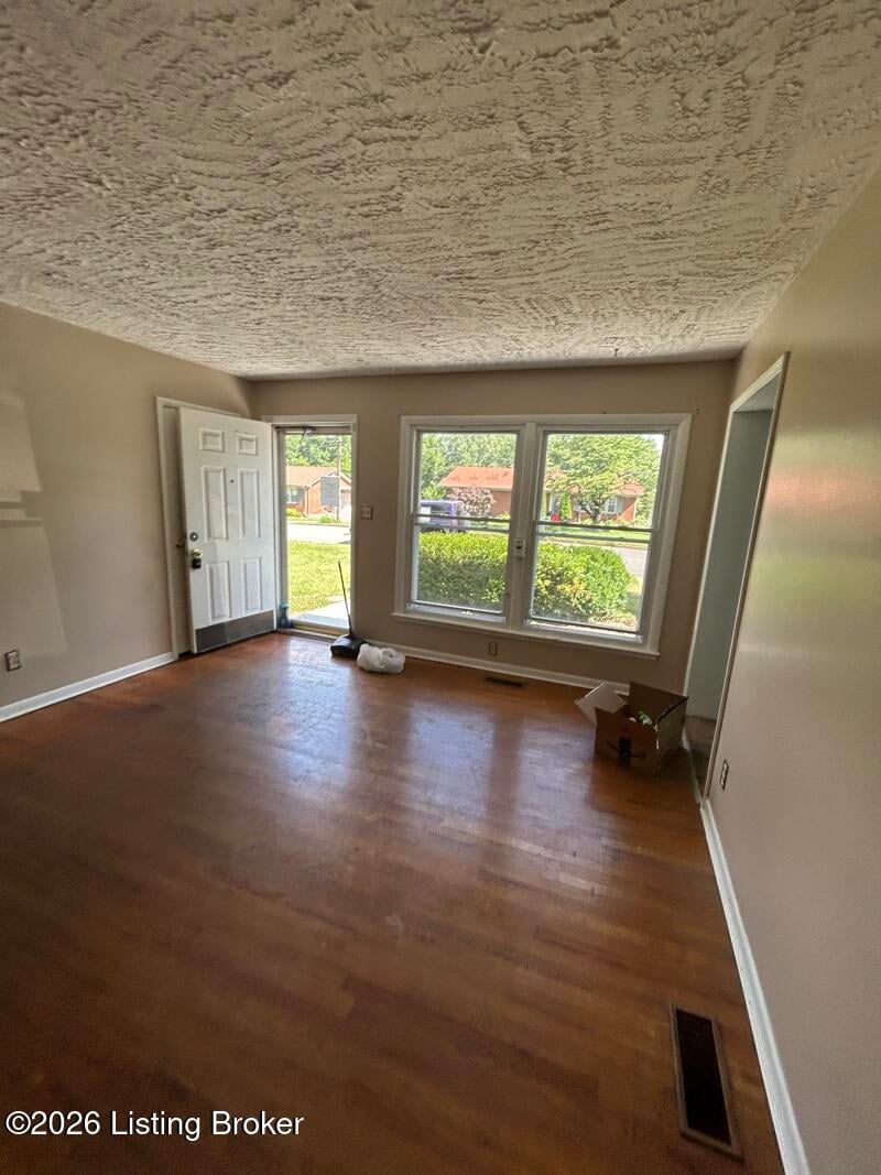 609 Pike St, Elizabethtown, KY 42701