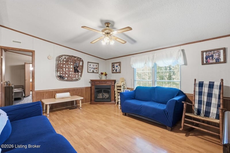 6095 Old State Rd, Guston, KY 40142
