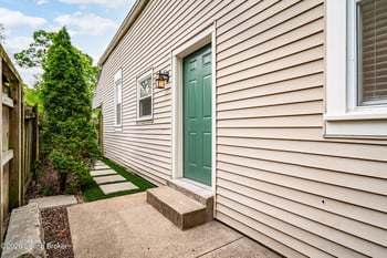 610 Myrtle St, Louisville, KY 40208