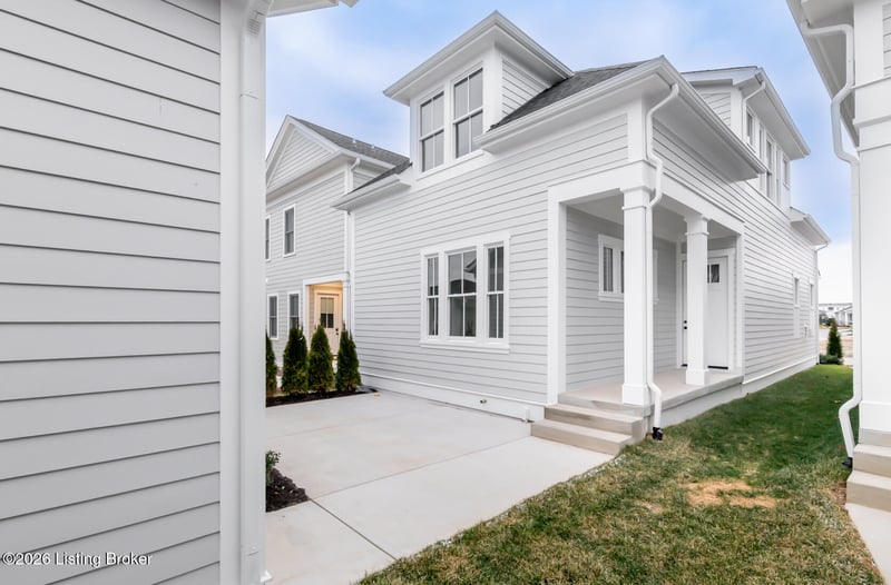 6106 Passionflower Dr, Prospect, KY 40059