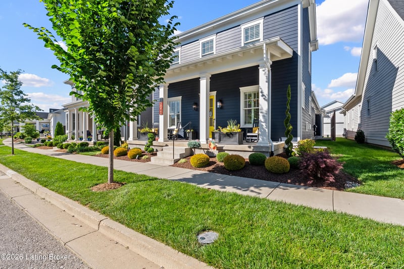 6106 Starflower St, Prospect, KY 40059