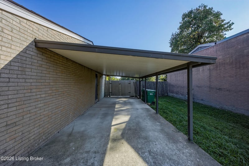 6108 Mount Washington Rd, Louisville, KY 40229
