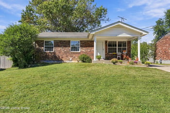 611 Blossom Rd, Louisville, KY 40229