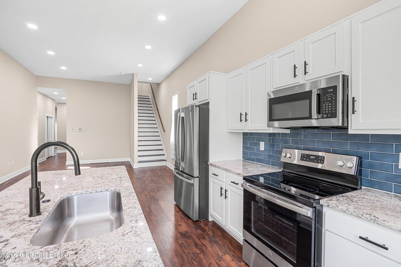 611 E Caldwell St, Louisville, KY 40203