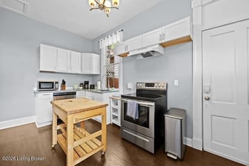 611 Finzer St, Louisville, KY 40203
