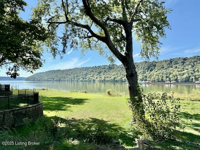 6115 Front St, Westport, KY 40077