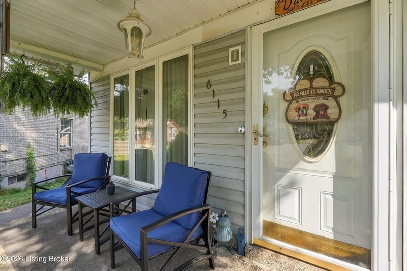 6115 Julie Kays Way, Louisville, KY 40258