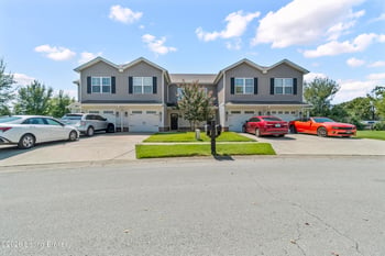 6122 Goalby Dr, Louisville, KY 40258