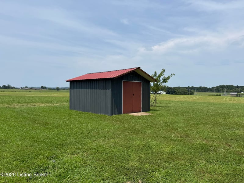615 Morgantown St, Caneyville, KY 42721